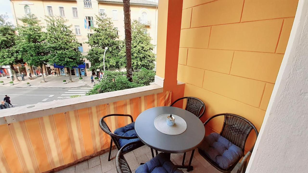 Lovran Centar, Apartman Gega Exteriör bild